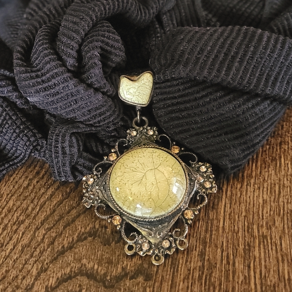 Scarf Charm